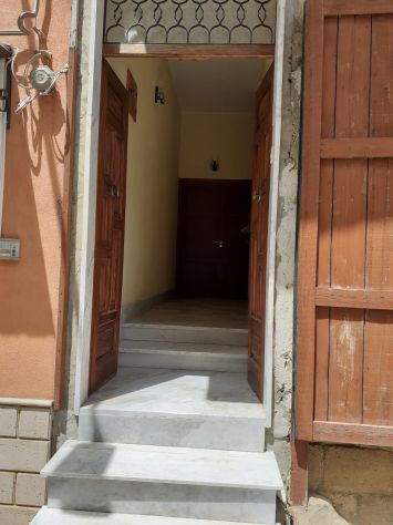 VENDESI CASA INDIPENDENTE DI 100 MQ CON GARAGE - Foto 10