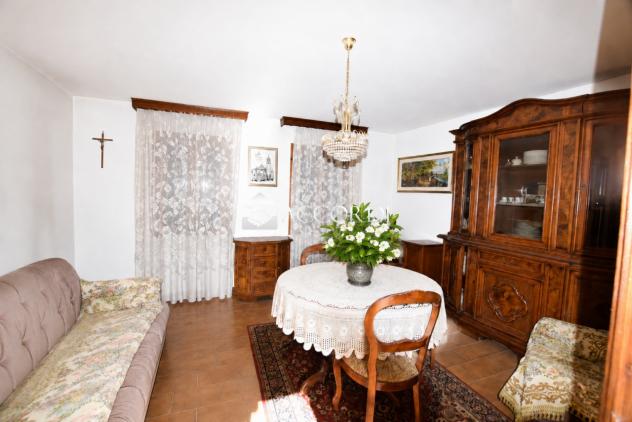 CASA AFFIANCATA di 5 vani e di 285 mq (TREVIGNANO) rif. PS101C - Foto 6