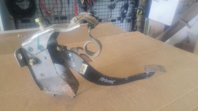 Pedale FRIZIONE Completo Mitsubishi L200 3 serie 05
