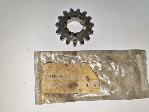 INGRANAGGIO MESSA IN MOTO PIAGGIO APE 50 – VESPA 50 L