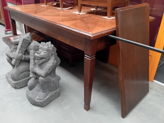 GRANDE TAVOLO ANTIQUARIATO INGLESE COUNTRY ALLUNGABILE SINO A 290 CM x 99 CM - Foto 2