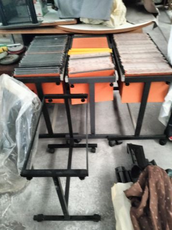 Stock n.5 carrelli su ruote per schedario cartelle sospese ufficio - Foto 4
