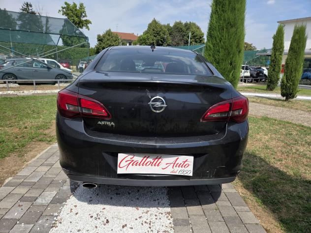 Opel Astra 1.4 Turbo GPL 140CV 4 porte - Foto 6