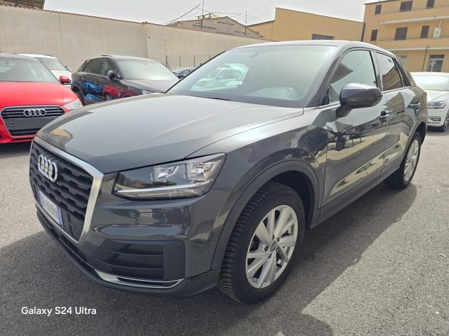 Audi Q2 30 TDI Admired - Foto 5