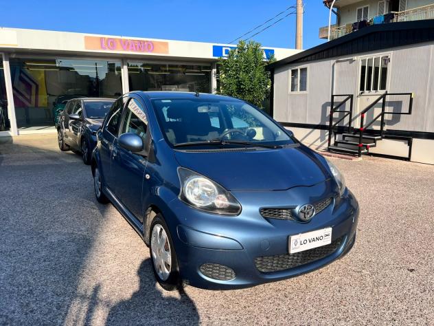Toyota Aygo 1.0 12V VVT-i 5 porte - Foto 3