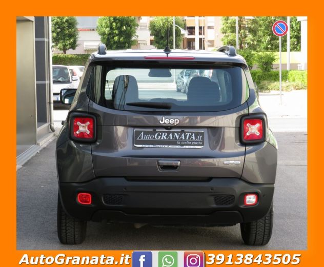 Jeep Renegade 1.6 Mjt DDCT 120CV Business Navi. - Foto 9