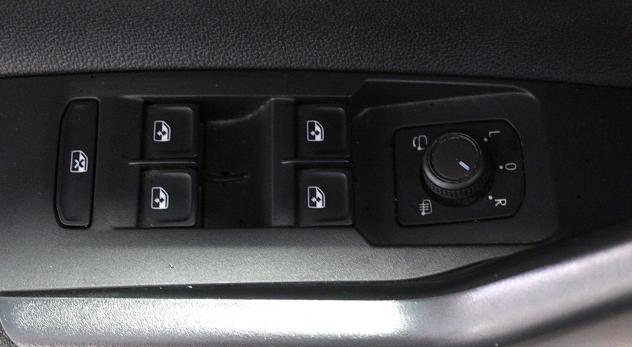 Volkswagen Taigo 1.0 TSI 70kW Life - Foto 9