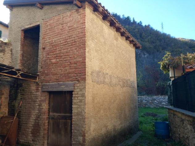 Nel caratteristico Borgo Antico di Garessio porzione di casa con terreno - Foto 4