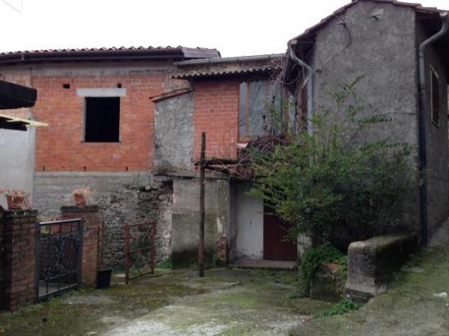 Casa semindipendente in vendita a Monti - Licciana Nardi 60 mq Rif: 1313839