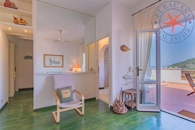 PORTOFERRAIO - ELBA - APPARTAMENTO CON GRANDE TERRAZZA VISTA MARE - Foto 10