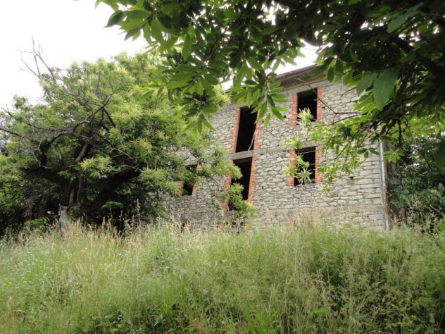 R 202-Rustico in pietra con oltre 1.500 mq di terreno adiacente - Foto 10