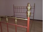 letto matrimoniale vintage modernariato in ferro colore oro e amaranto 190 x 160