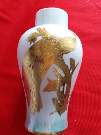 Vaso porcellana ( l'uccello del paradiso )