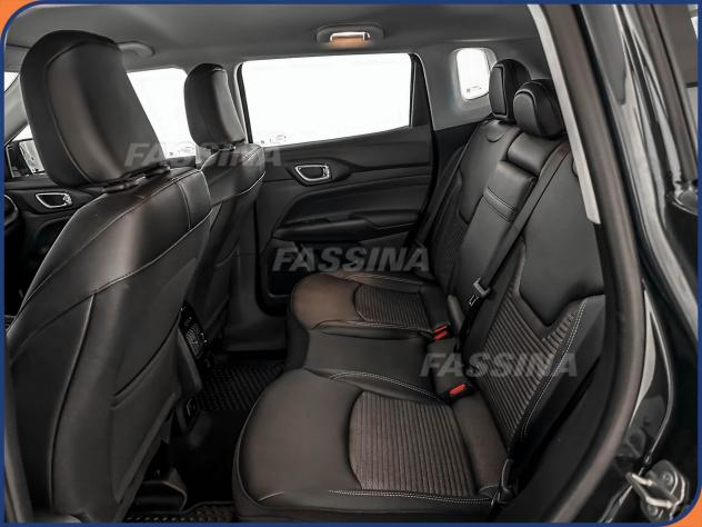 Jeep Compass 4xe 1.3 T4 PHEV 190cv Business 4xe Auto - Foto 10