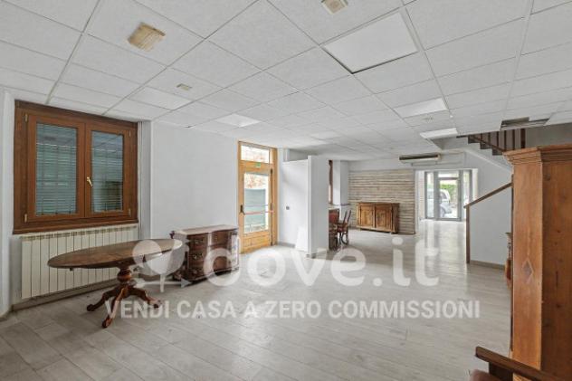 Casa indipendente di 200 m² con 5 locali in vendita a Luino - Foto 5