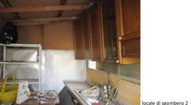 Immobile in asta di 249 m² con più di 5 locali e box auto doppio in vendita a Pieve del Cairo - Foto 11