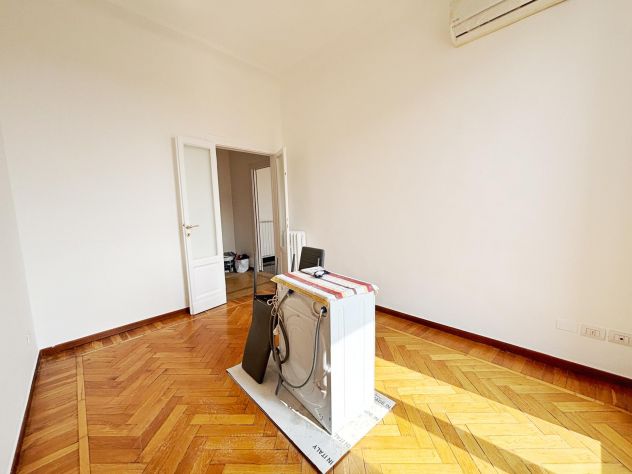 AMPIO TRILOCALE RISTEUTTURATO CON ARIA CONDIZIONATA,MM P. ROMANA - Foto 6