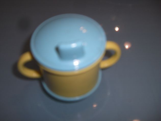 Tazzina baby in plastica con accessori. Zollner/Orrom. Mai usata. - Foto 3