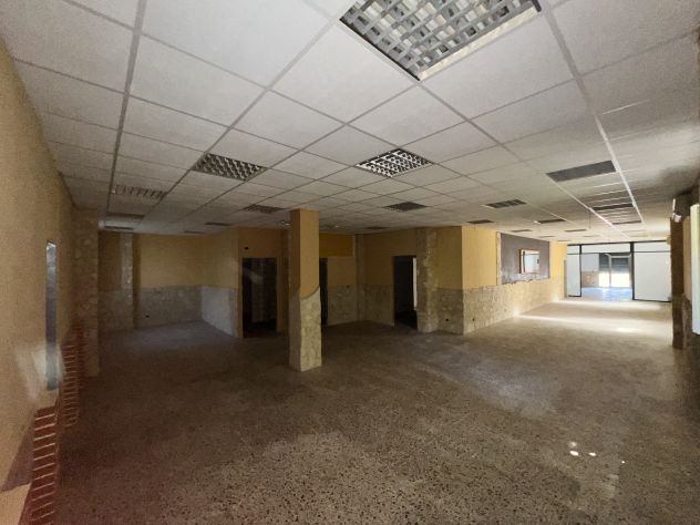 San Giovanni La Punta, bottega in affitto Rif. 3001 - Foto 7
