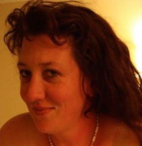 Donna di Corbetta, 39 anni. Fisico Normale Tel: