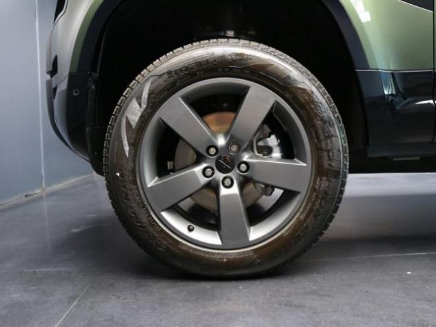 LAND ROVER Defender 110 3.0D I6 250 CV AWD Auto X-Dynamic HSE rif. 23996327 - Foto 6