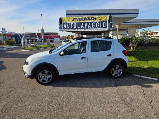 DACIA - Sandero - Stepway 0.9 TCe 90CV Comfort - Foto 4