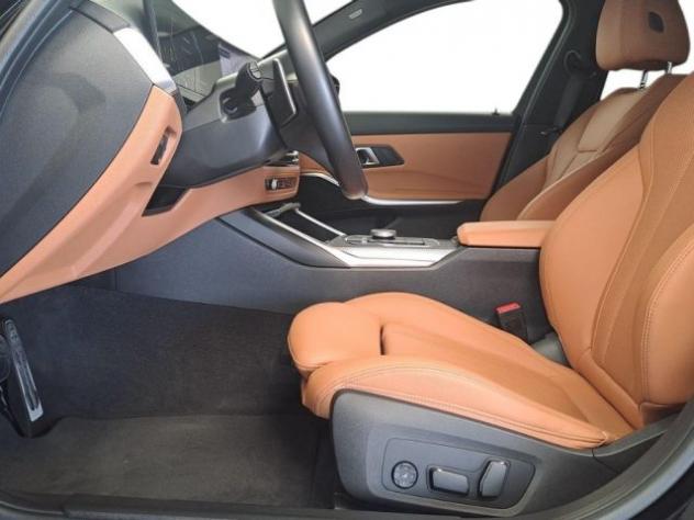 BMW 320 d 48V xDrive Touring Msport Aut. rif. 24003136 - Foto 9