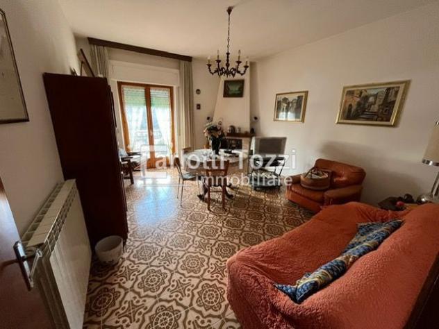 APPARTAMENTO di 5 vani e di 120 mq (SEMPRONIANO - SEMPRONIANO BELVEDERE) rif. 03375V5