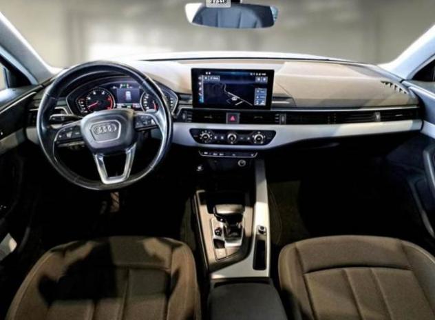AUDI A4 Avant 35 TDI/163 CV S tronic Business rif. 24180312 - Foto 3