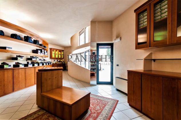 Locale commerciale visibilissimo - Foto 9