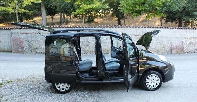 Peugeot Bipper Tepee 1.4 HDi 70CV Outdoor TAGLIANDI CERTIFICATI IN UFFICIALE 5PORTE 5POSTI SPLENDIDO - Foto 10
