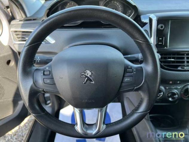 PEUGEOT 208 1.2 82 CV puretech Signature s&s rif. 18229855 - Foto 6