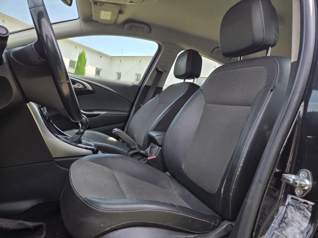 Opel Astra 1.4 Turbo GPL 140CV 4 porte - Foto 9