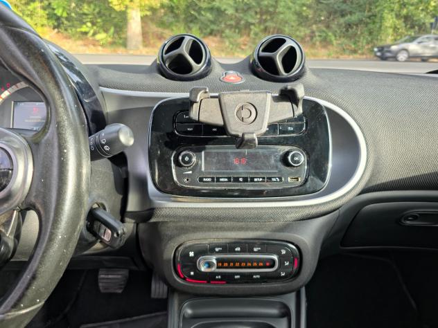 Smart ForTwo 70 1.0 twinamic Prime E6 Automatica NEO 2017 - Foto 10