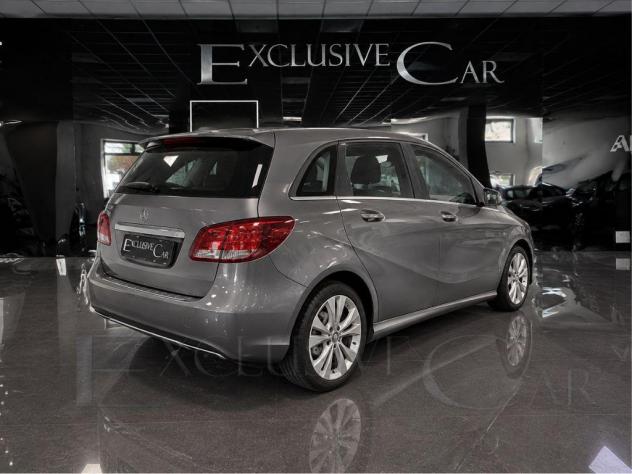 MERCEDES - Classe B - B 180 d Sport - Foto 5