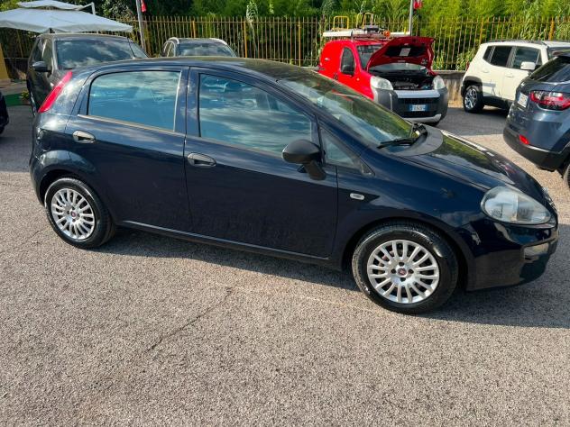 Fiat Punto 1.3 MJT II S&S 95 CV 5 porte Street - Foto 8