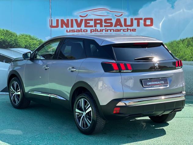 Peugeot 3008 1.5 BlueHDI 130cv EAT8 Allure 2022 - Foto 4