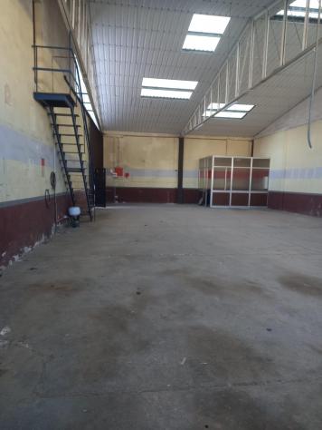 Capannone artigianale in affitto a Capannori 186 mq Rif: 1420644