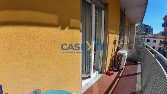 Bergamo – Eleganza, comfort e tecnologia in un appartamento completamente ristrutturato - Foto 16