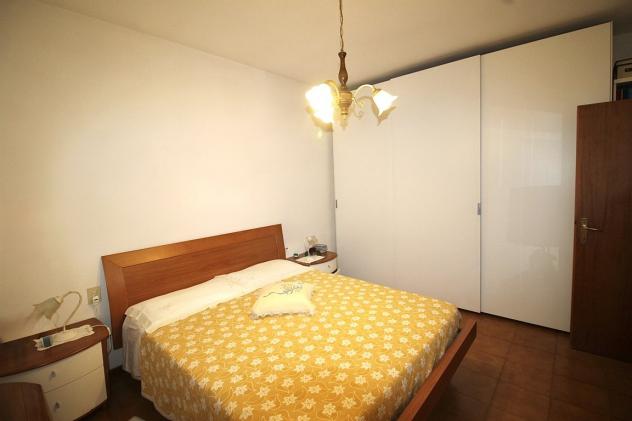 APPARTAMENTO DI 85 MQ CON TERRAZZO E GARAGE CAT ENERGETICA B- GREVE IN CHIANTI - Foto 8