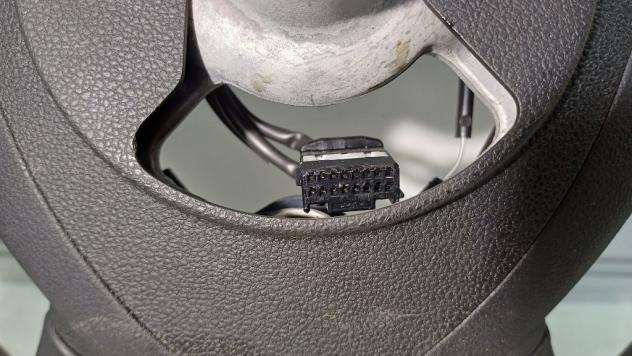 VOLANTE DACIA Duster Serie 484007487R H4M730 (1724) - Foto 6