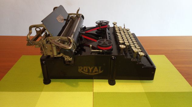 Macchina da scrivere, la mitica: "Royal N.5 Flatbed - 1918/1919" -  Made in USA - Foto 9