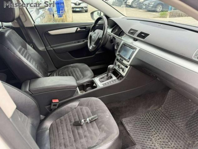 VOLKSWAGEN Passat Variant Passat VI Variant 2.0 tdi Highline 4motion 170cv E rif. 24117123 - Foto 9