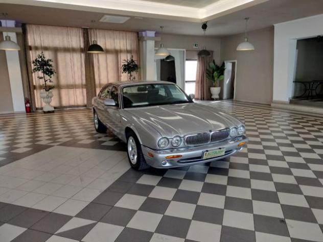 JAGUAR XJ 3.2 SE EXECUTIVE Automatica * Finanziabile * rif. 23038382 - Foto 4