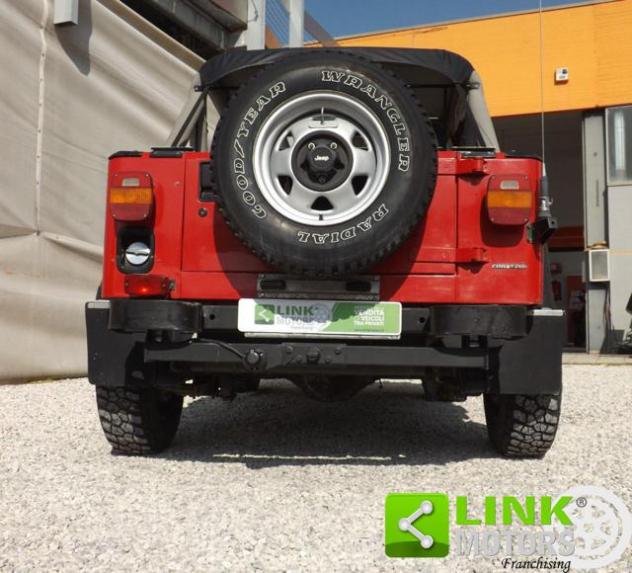 JEEP Wrangler 2.5 Laredo in ordine di carrozzeria e meccanica - Foto 5