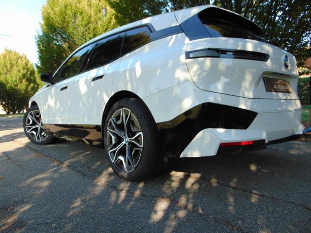 BMW iX (i20) iX xDrive 40 Pacchetto Sportivo - Foto 5