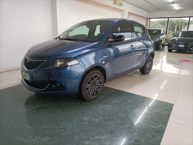 Lancia Ypsilon 1.0 Hybrid Silver 11/ 2022 - Foto 3