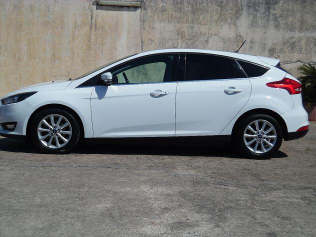 FORD - Focus - 1.5 TDCi 120 CV Titanium - Foto 5