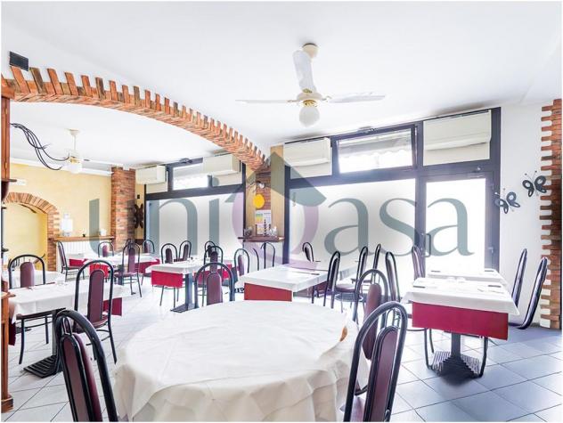 Valmadrera, vendesi ristorante-pizzeria con immobile di proprietà. - Foto 4