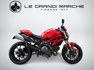 Ducati Monster 796 null